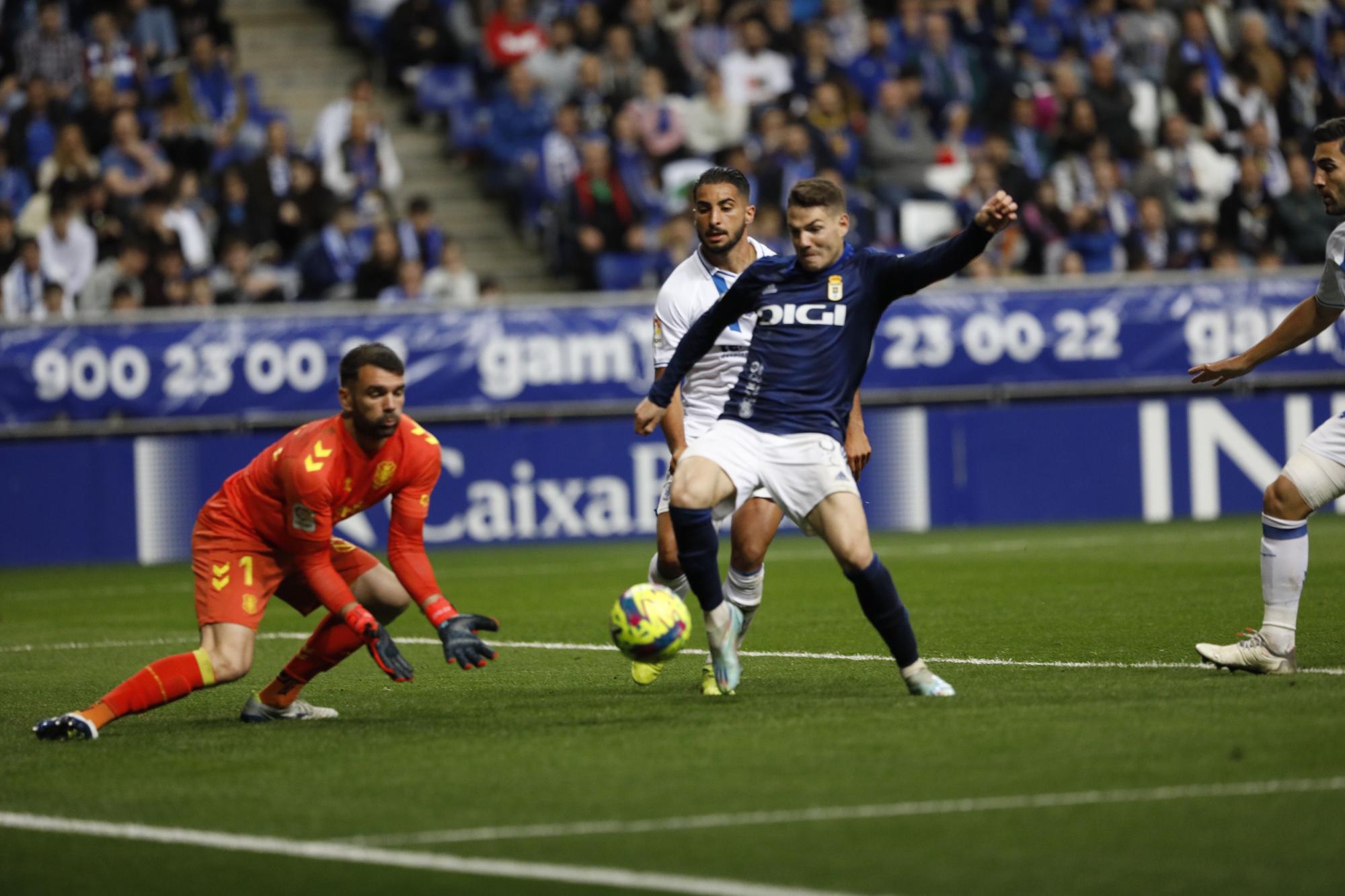 EN IMÁGENES: Así fue el encuentro entre el Real Oviedo y el Tenerife