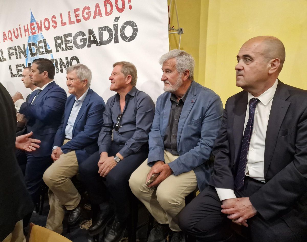 Santiago Martínez, durante el acto de protesta.