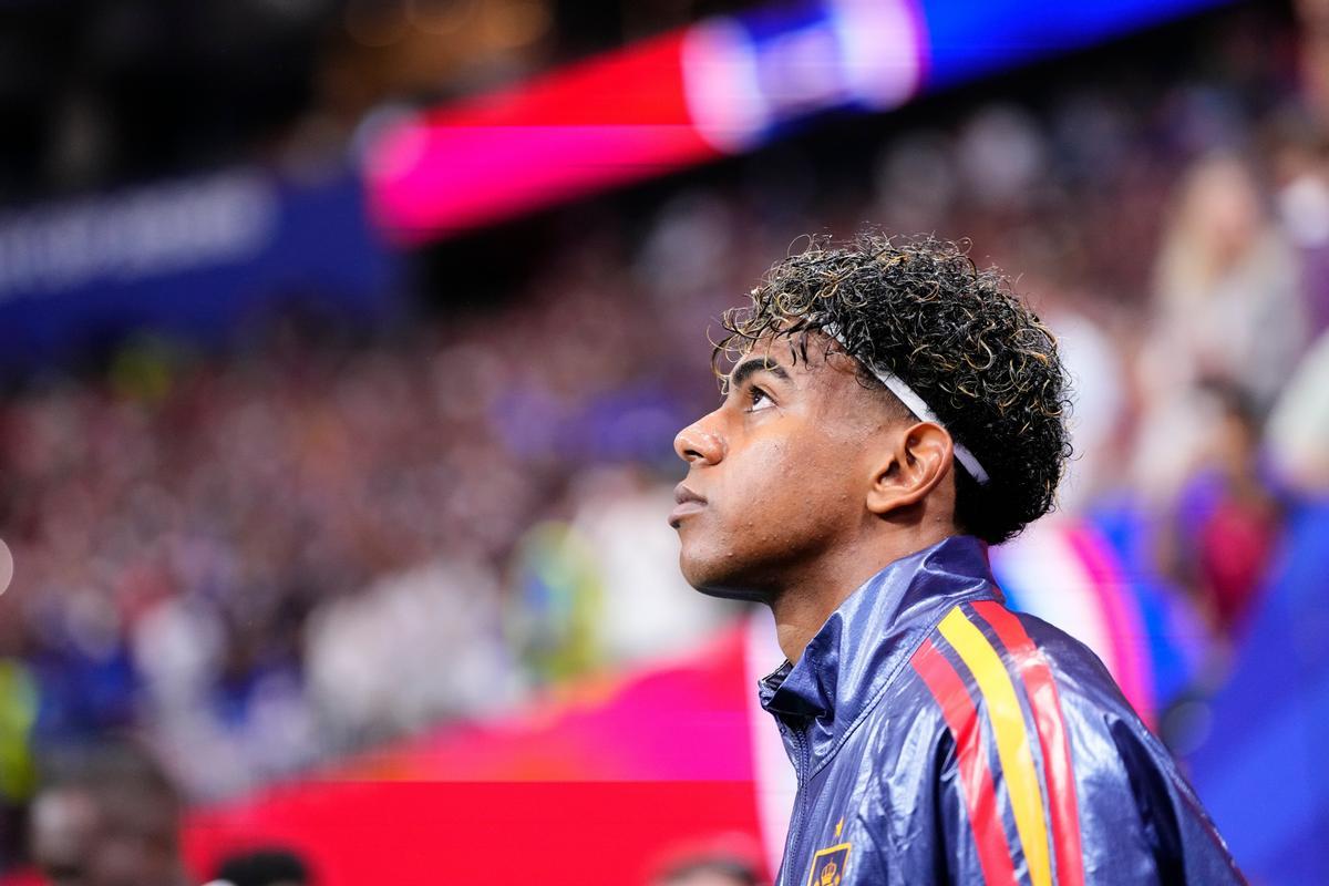 Lamine Yamal pudo jugar pocos minutos en su debut mundialista