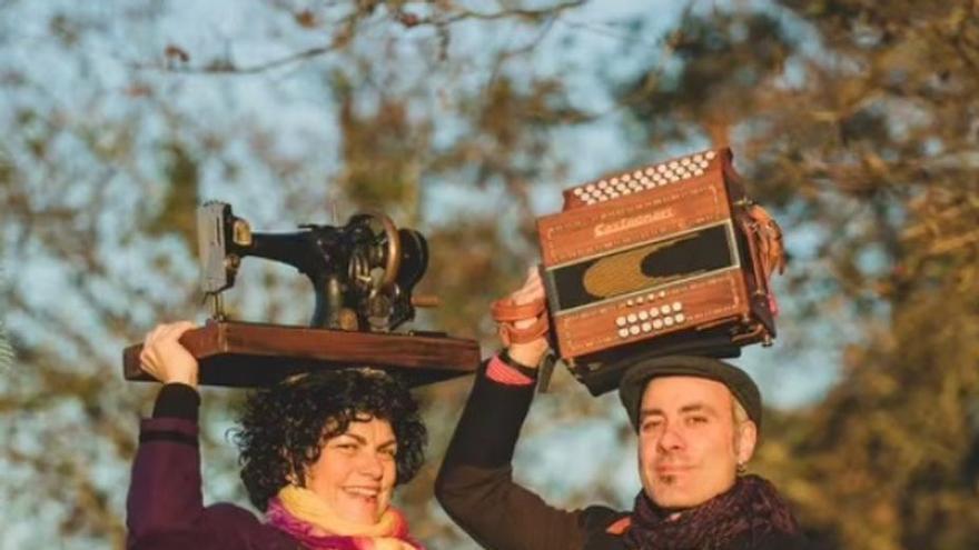 nos unha mala pasada», recoñece o grupo vigués Acordeireta ante o seu novo disco