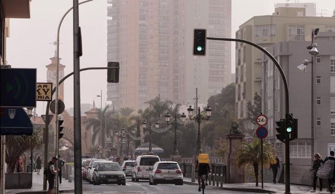 Alerta por calima y fuertes vientos en Canarias