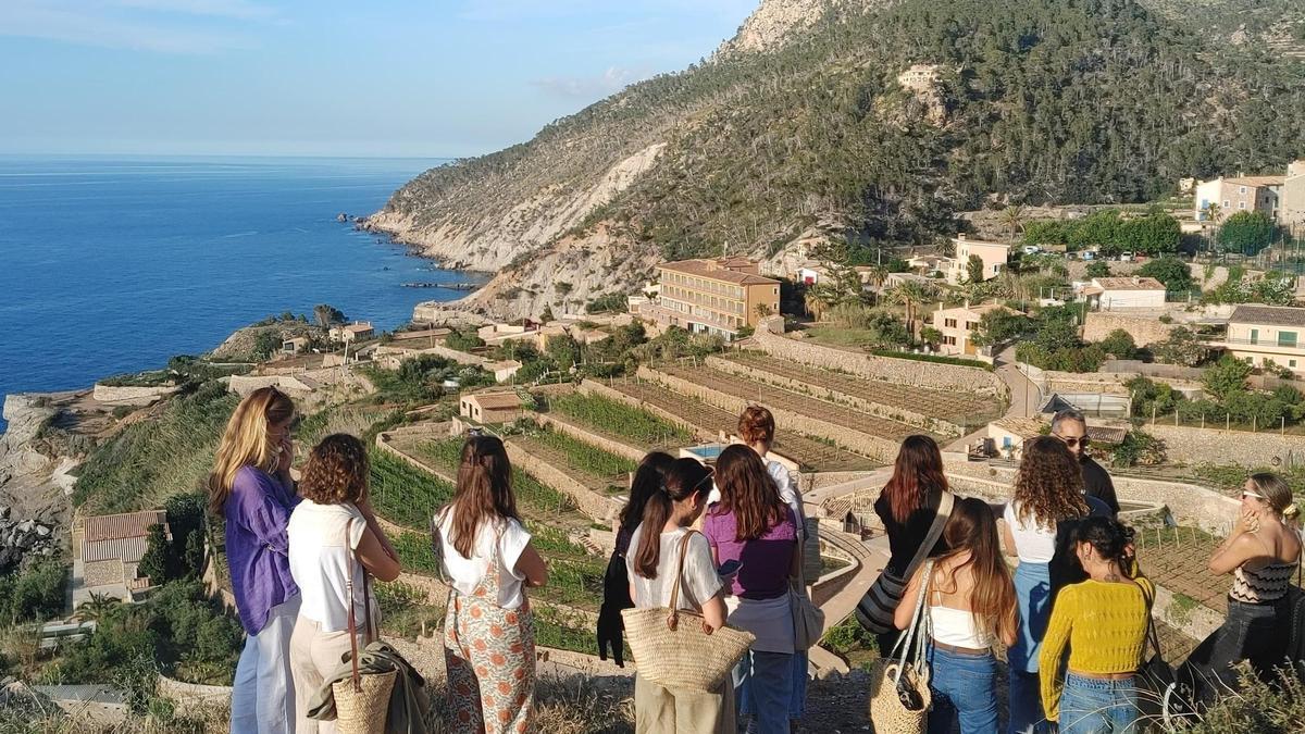 Vista general del pueblo deBanyalbufar, en el sur de la Serra de Tramuntana.