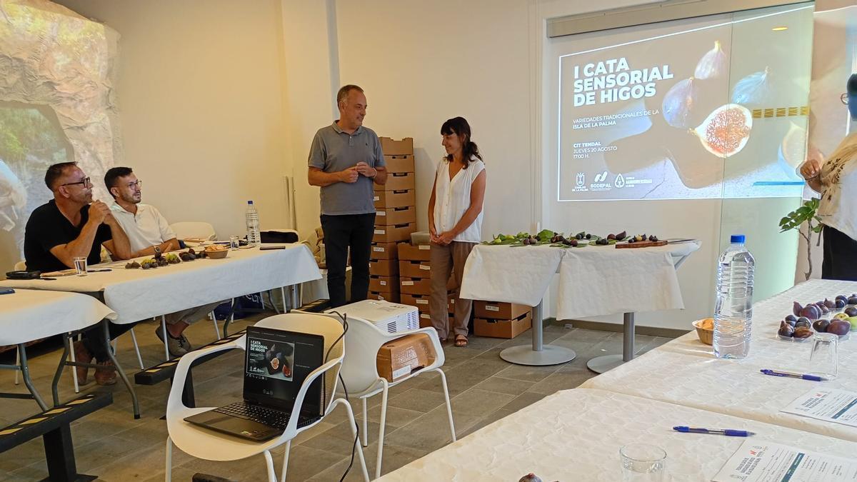 Un instante de la jornada celebrada en el Centro de Interpretación de El Tendal.