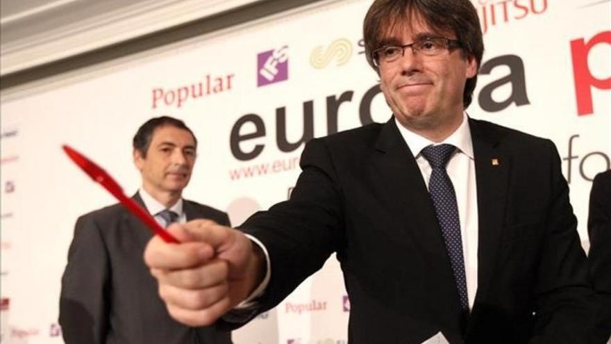 Puigdemont ratifica en Madrid su disposición a pactar las condiciones del referéndum