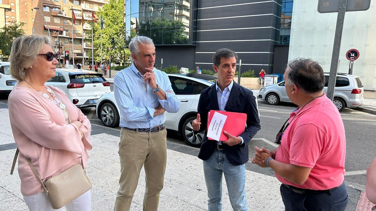 Pedro Navarro, ha subrayado el compromiso de Alberto Núñez Feijóo para dar marcha atrás a la política impositiva del PSOE durante la última legislatura.