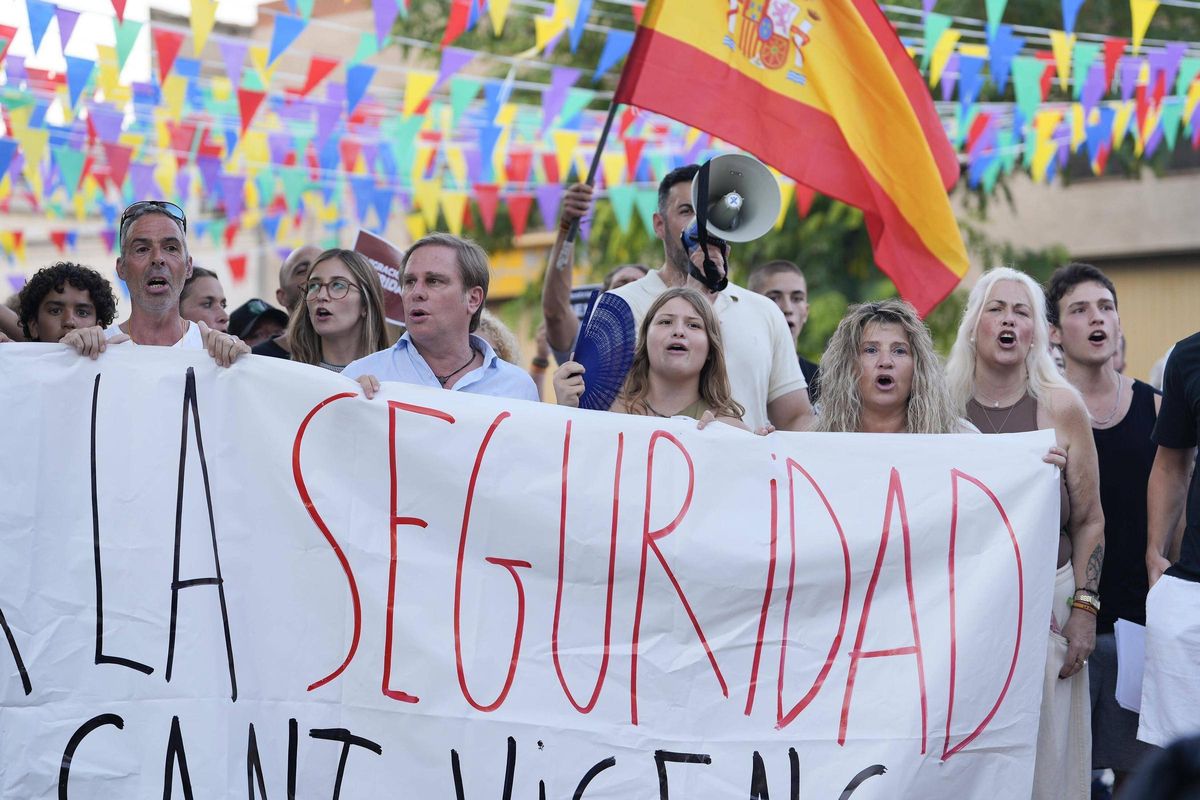 Un intento de agresión sexual tras un robo origina un choque entre Vox y antifascistas en Sant Vicenç dels Horts