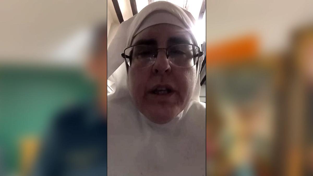 La Guardia Civil acude para conocer el estado de las monjas de Belorado: "Debemos ser unas monjas muy peligrosas cuando tenemos la casa llena de guardias civiles"