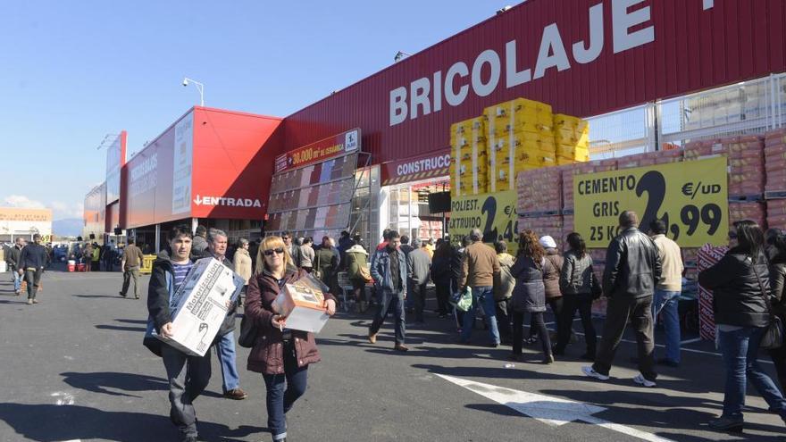 Brico Depôt cierra su tienda de Mallorca, que abrió en 2013 con colapso de público