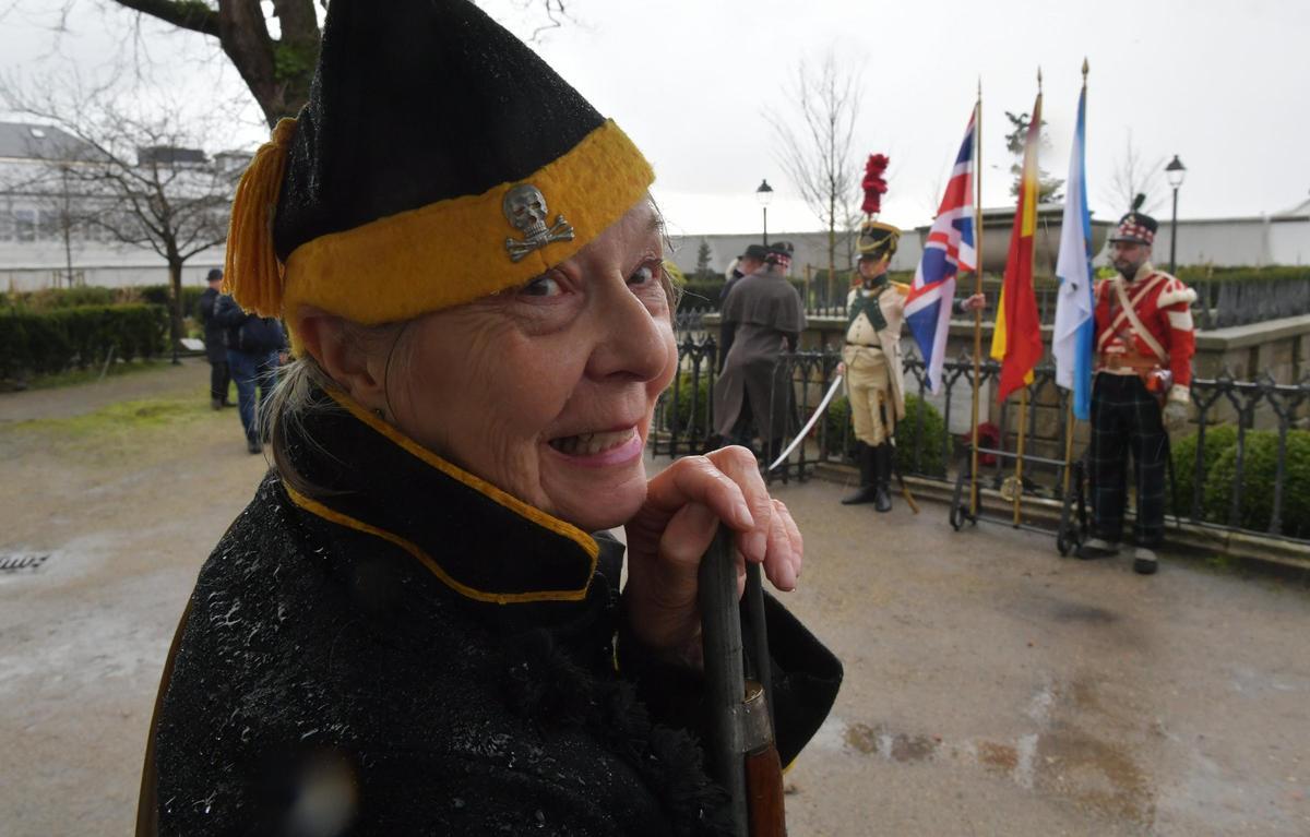 Aniversario de la Batalla de Elviña: ofrenda floral a Sir John Moore en el jardín de San Carlos