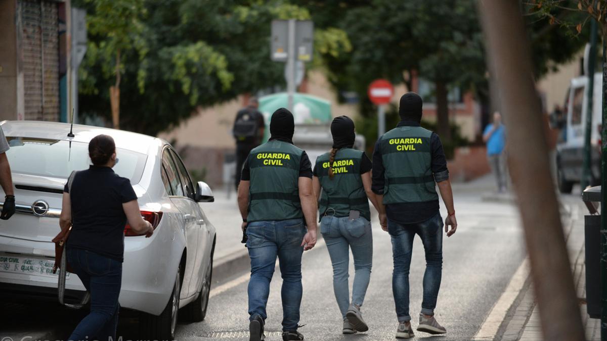 Las imágenes de la operación de la Guardia Civil en Lagunillas