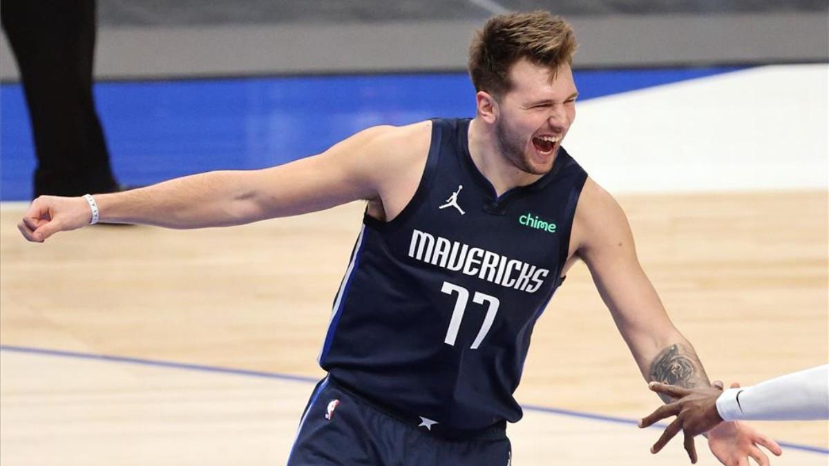 Doncic, feliz por su actuación con los Mavericks de Dallas