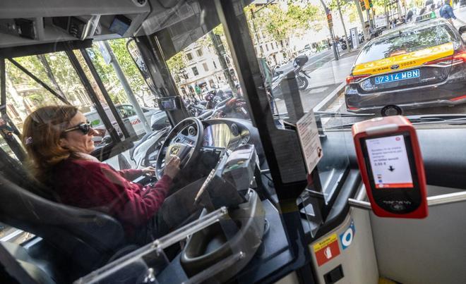El nombre de conductores d’autobús a l’àrea de Barcelona creix un 22%