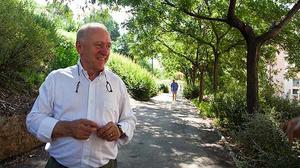 El xef Carles Gaig ens ensenya els llocs que més aprecia d’Horta, el barri on viu.