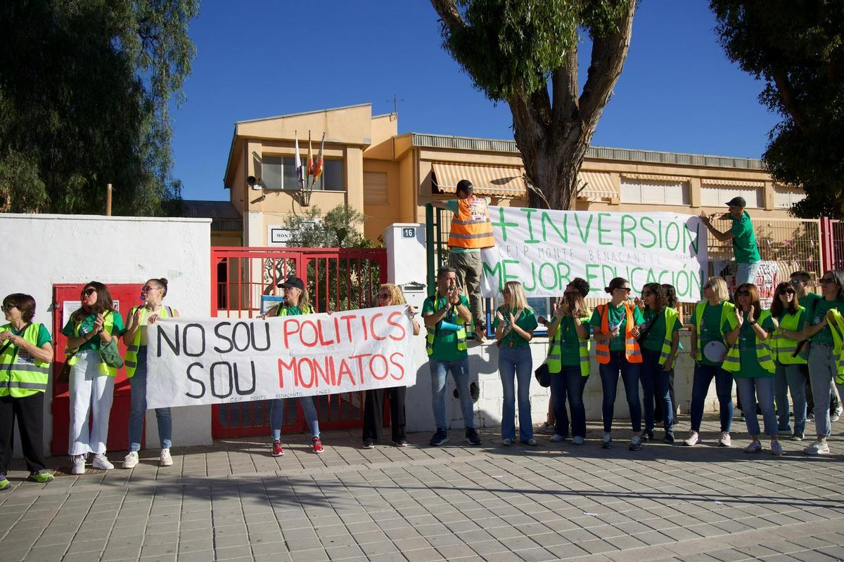 Las aulas del CEIP Monte Benacantil de Alicante durante la primera jornada de huelga
