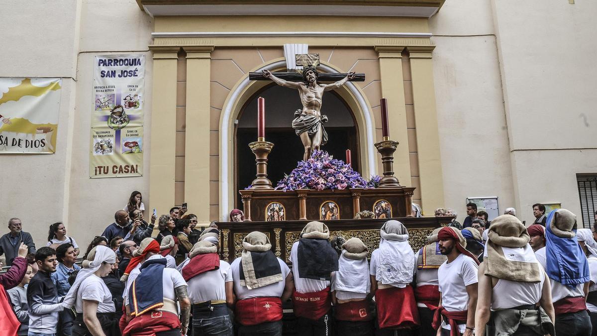 Hermandad Penitencial de Mater Desolata y Santísimo Cristo de la Expiración y del Espíritu Santo