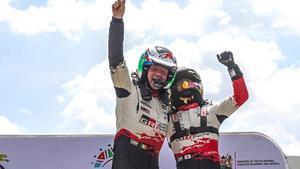 Katsuda celebra su victoria en Kenia