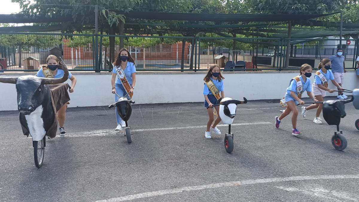 Encierro infantil que se ha llevado cabo en la jornada de este domingo, dirigido a los más pequeños.