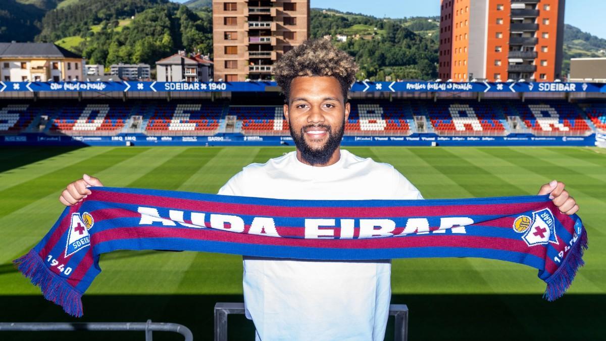Konrad de la Fuente, nuevo fichaje del Eibar