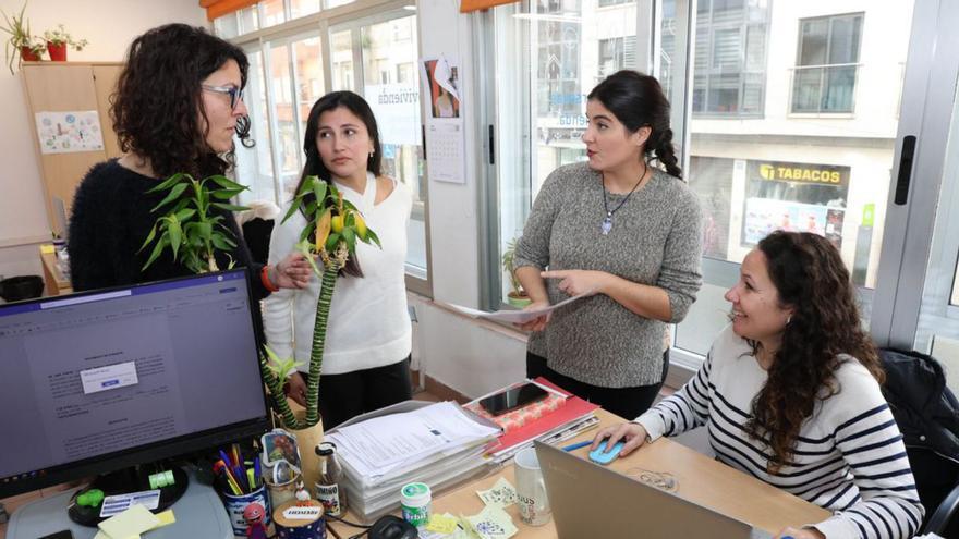 Equipo de Provivienda.   | // ALBA VILLAR