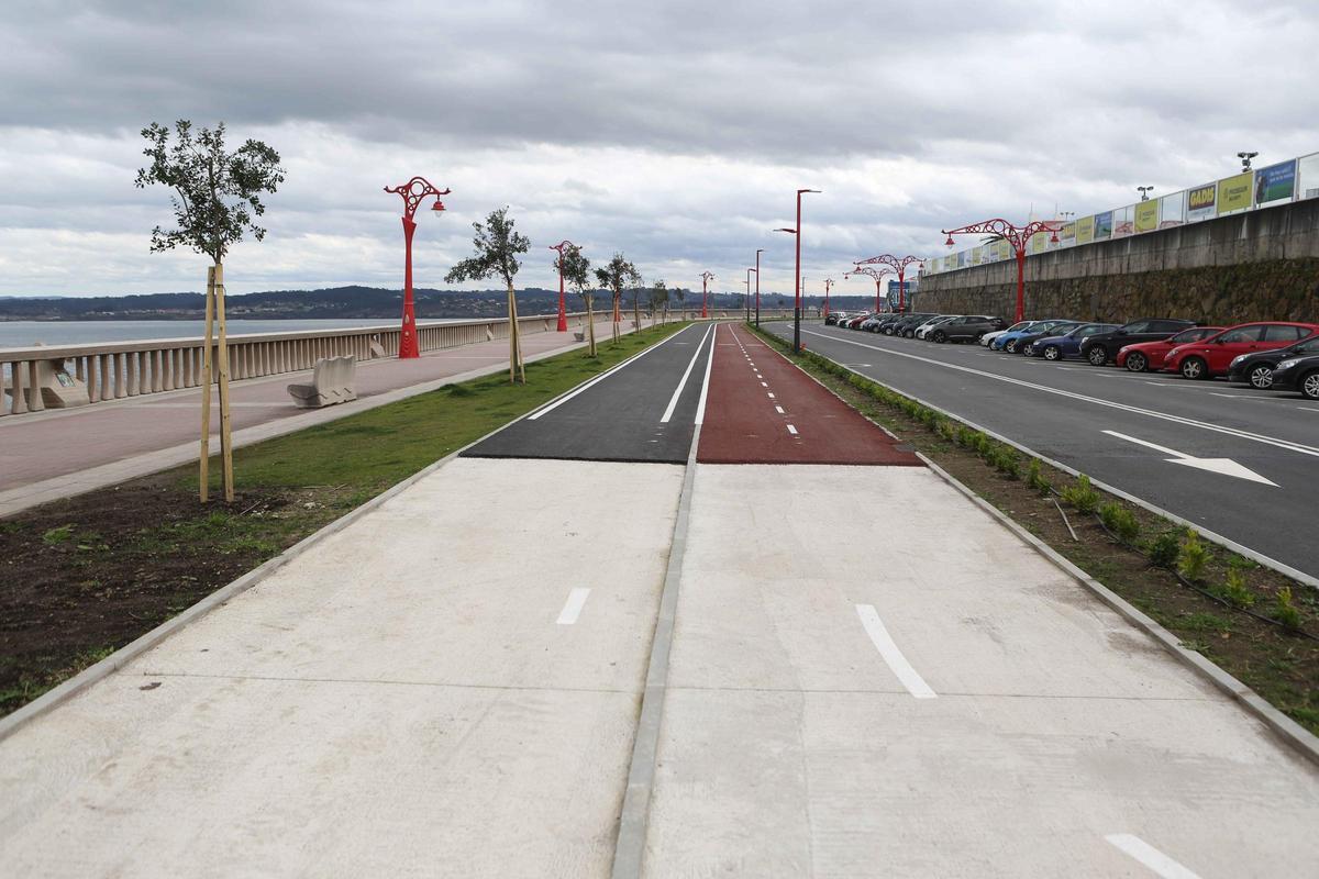 Últimos retoques en la obra del paseo marítimo de A Coruña