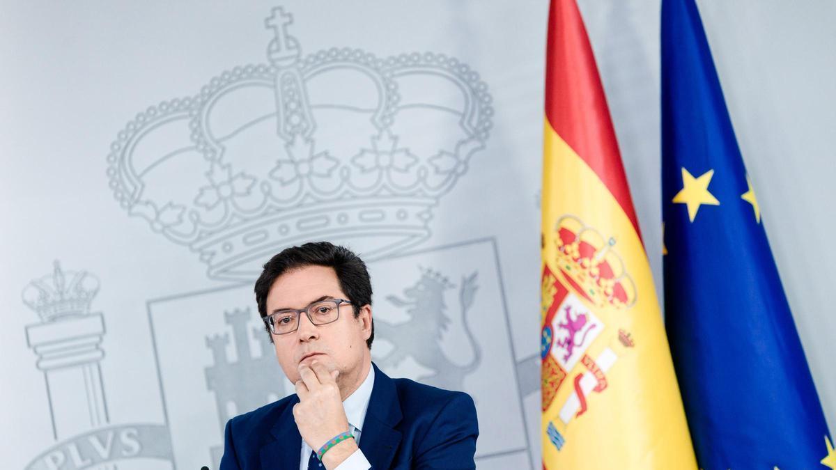 El Gobierno concede una nueva cadena de TDT a los accionistas de Prisa que se enfrentaron a Oughourlian