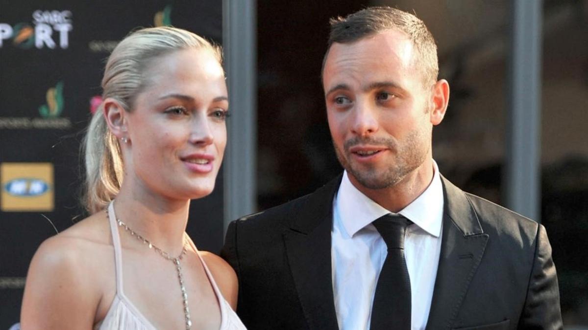 Reeva Steenkamp y Oscar Pistorius, en noviembre del 2012.