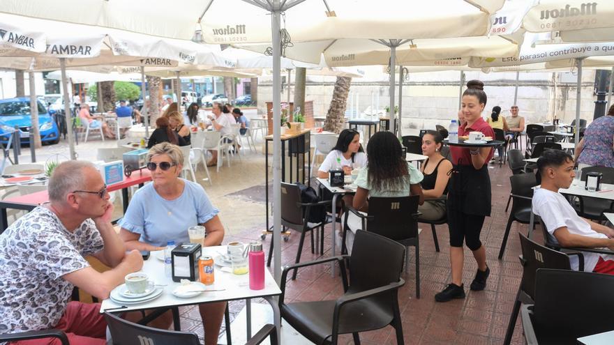 Alicante suma 7.500 empleos con el arranque del verano y marca nuevo récord de ocupados