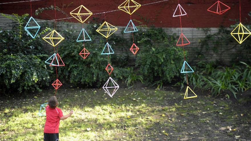 El festival lleva la creación de espacios verdes al barrio.