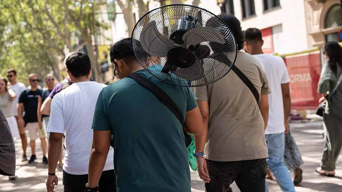La ola de calor tocará techo este lunes en Catalunya con máximas que rebasarán los 41 grados