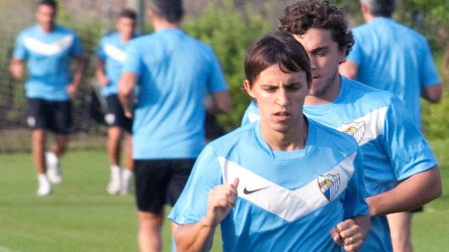 El malaguista, Diego Buonanotte, durante un entrenamiento en la presente temporada.