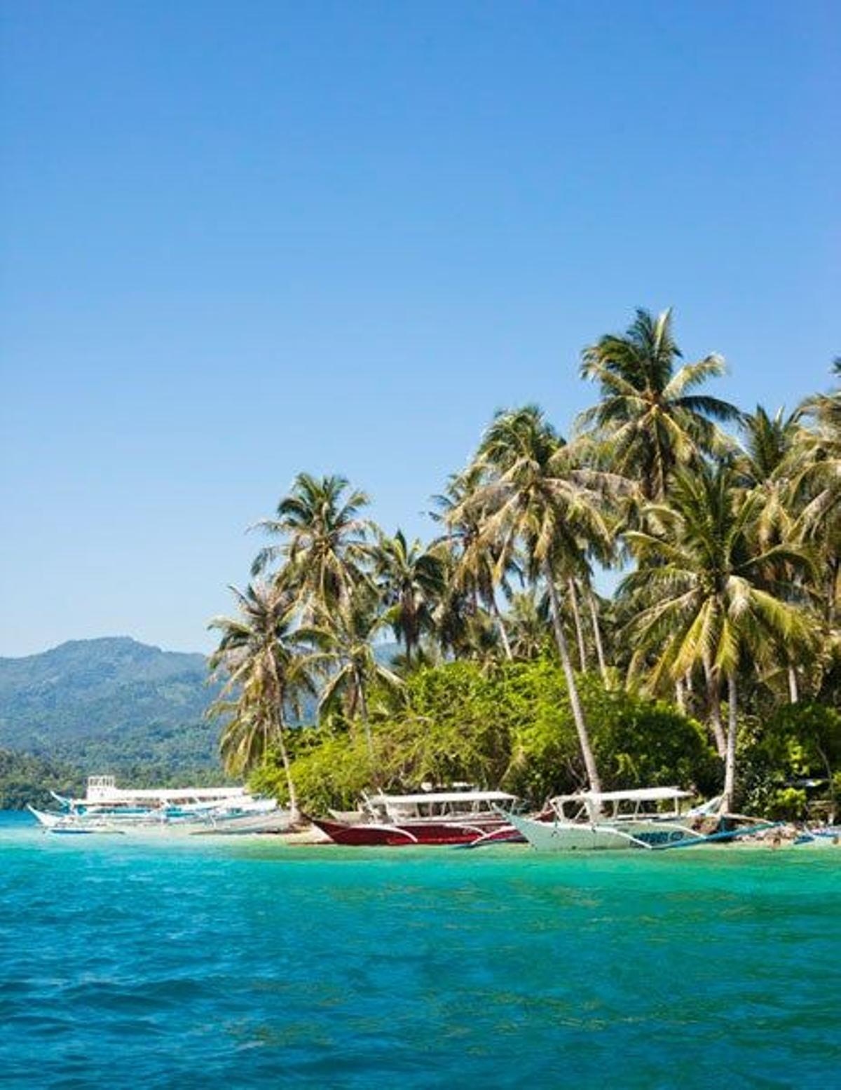 Bahía de Puerto Galera, en Filipinas.