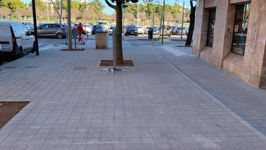 Aceras renovadas en Es Rafal.