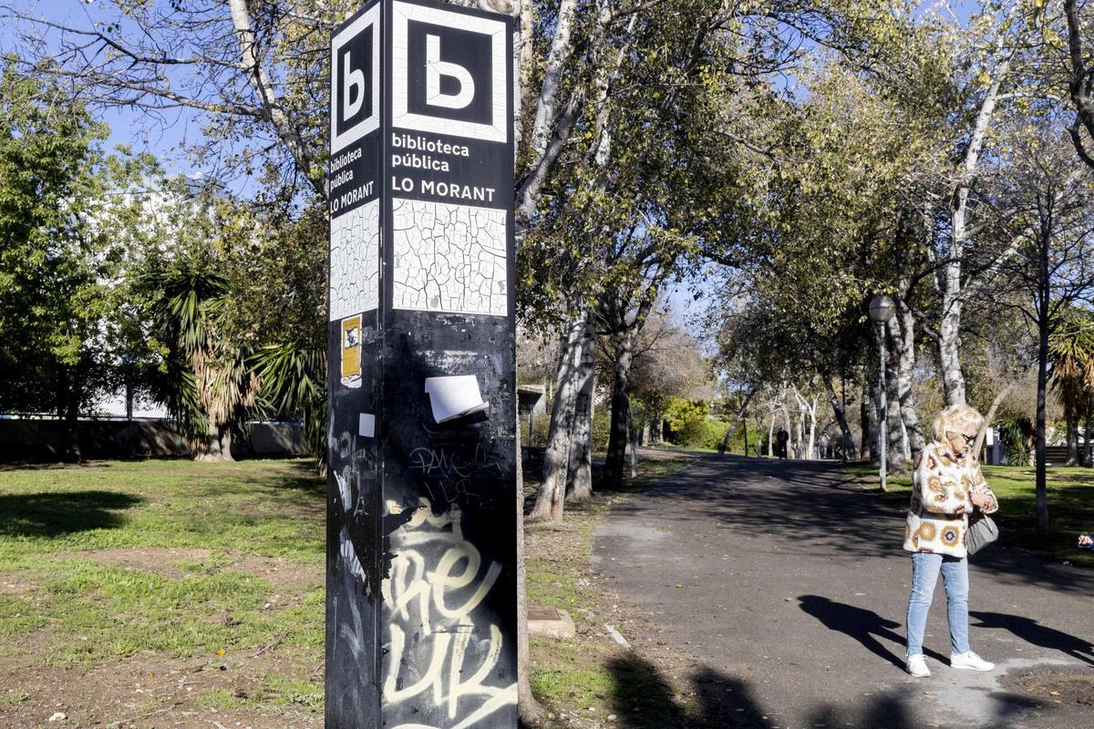 Dejadez y abandono en el parque Lo Morant
