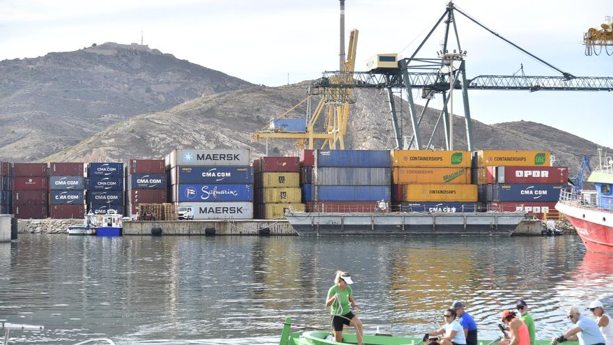 La Región se sitúa como la quinta provincia de España que más exporta a Perú