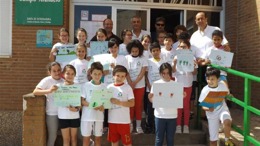 Animan a los menores a cuidar el medio ambiente y a reciclar