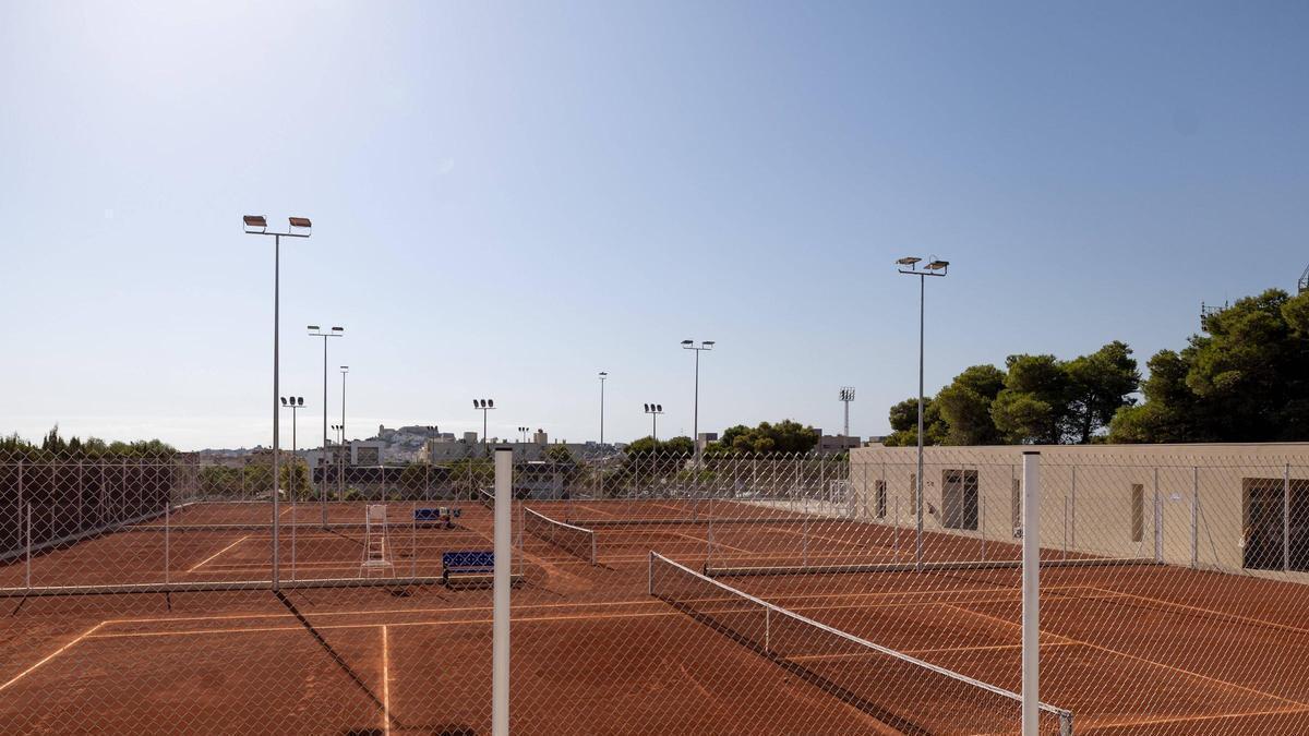 Las nuevas pistas de tenis en Can Misses.