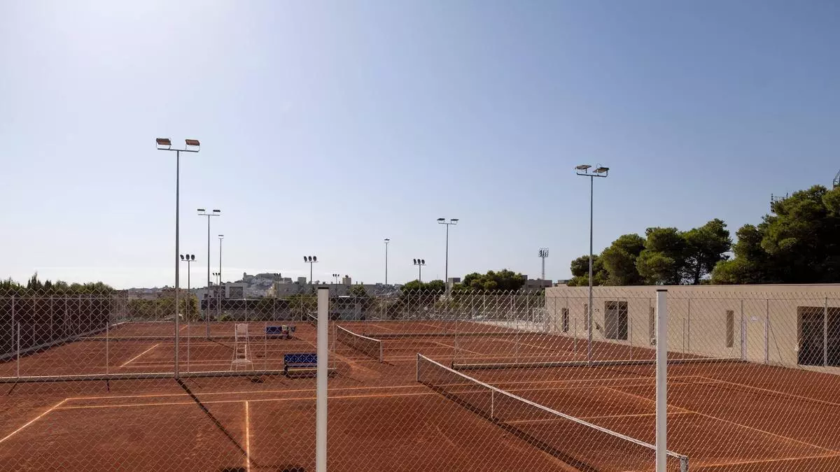 Ibiza sube el nivel y apunta al tenis de altura en Can Misses: inauguradas las nuevas pistas