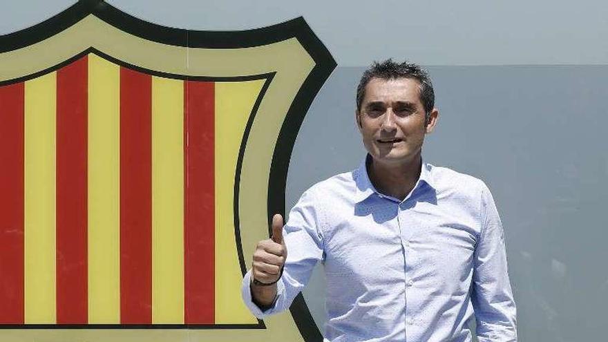 Valverde, ayer, en las oficinas del Barcelona. // Andreu Dalmau