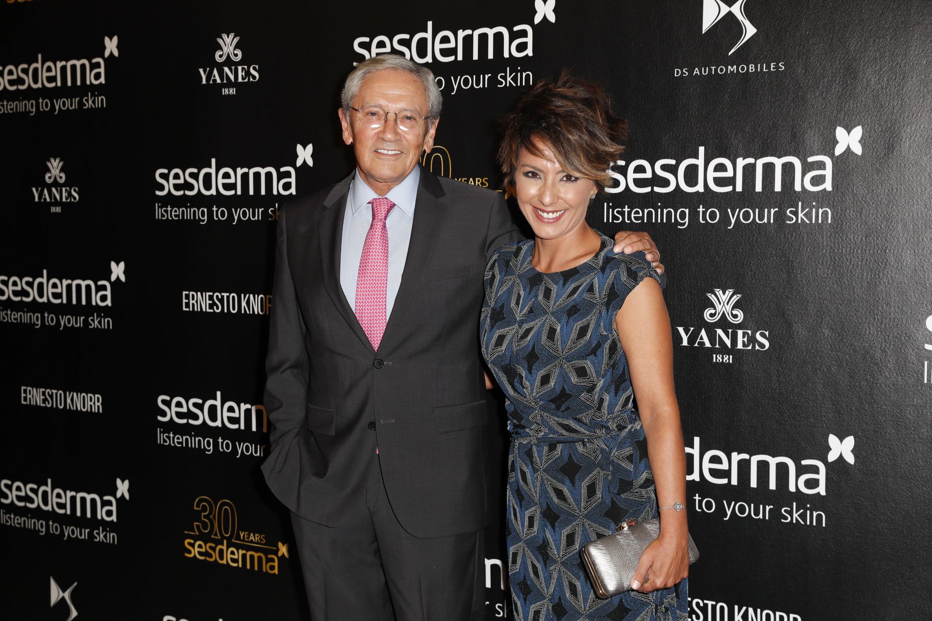 Fernando Ónega con su hija, la también periodista, Sonsoles