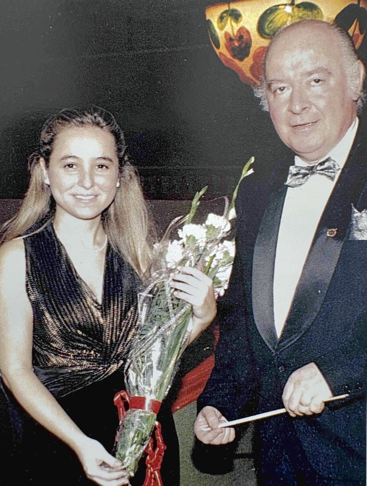 Paula Coronas, en su primera actuación internacional, en Rumanía, con Octav Calleya.