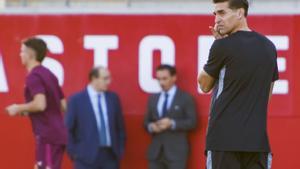 Primer entrenamiento del Sevilla a las órdenes del exseleccionador uruguayo Diego Alonso