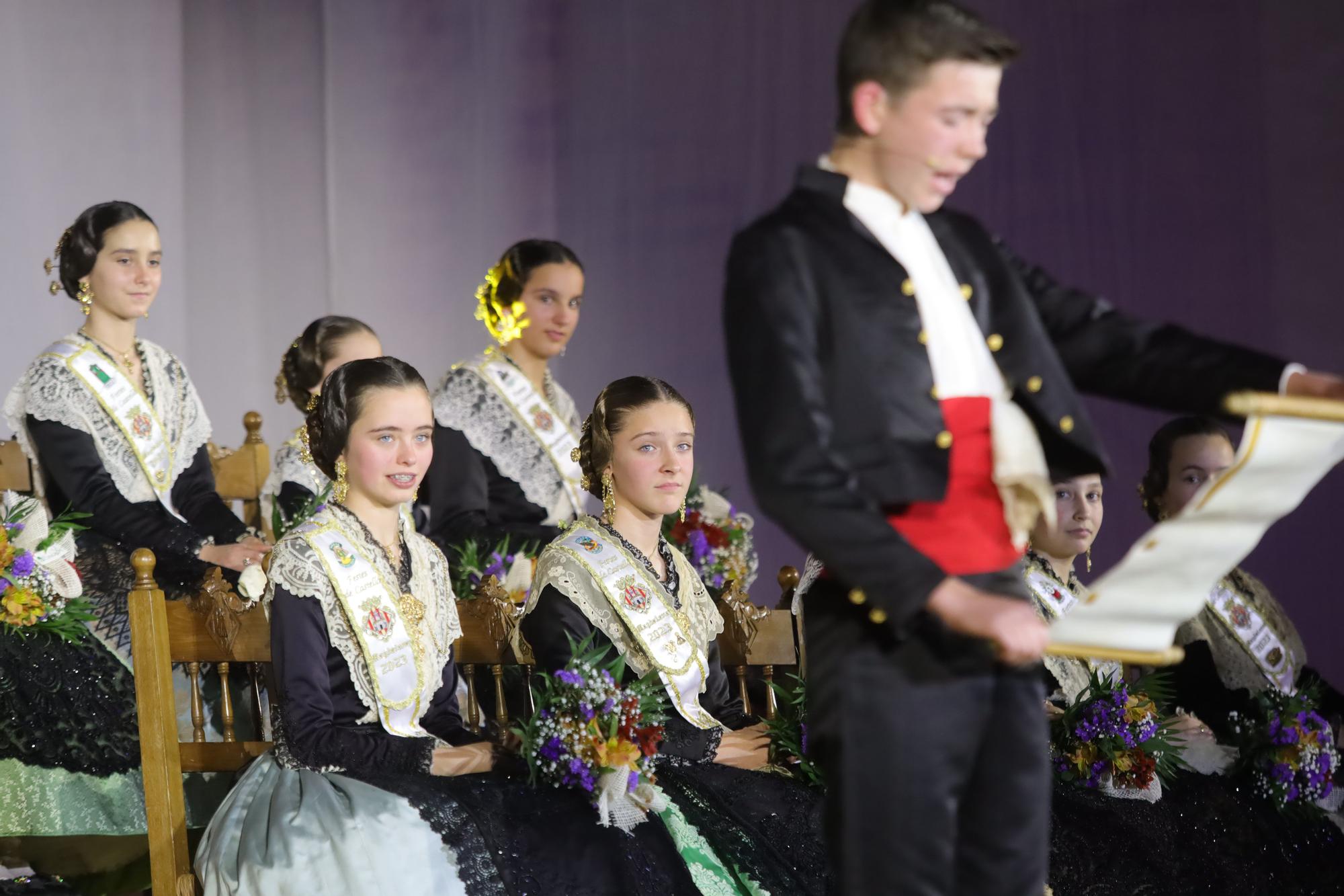 Galania a la reina infantil de las fiestas de la Magdalena