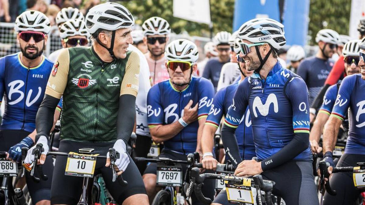 Instantes antes de iniciar la Marcha Cicloturista Quebrantahuesos