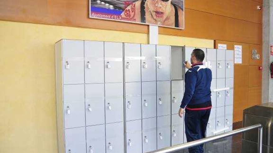 Imagen de las nuevas taquillas que se van a instalar en el polideportivo.