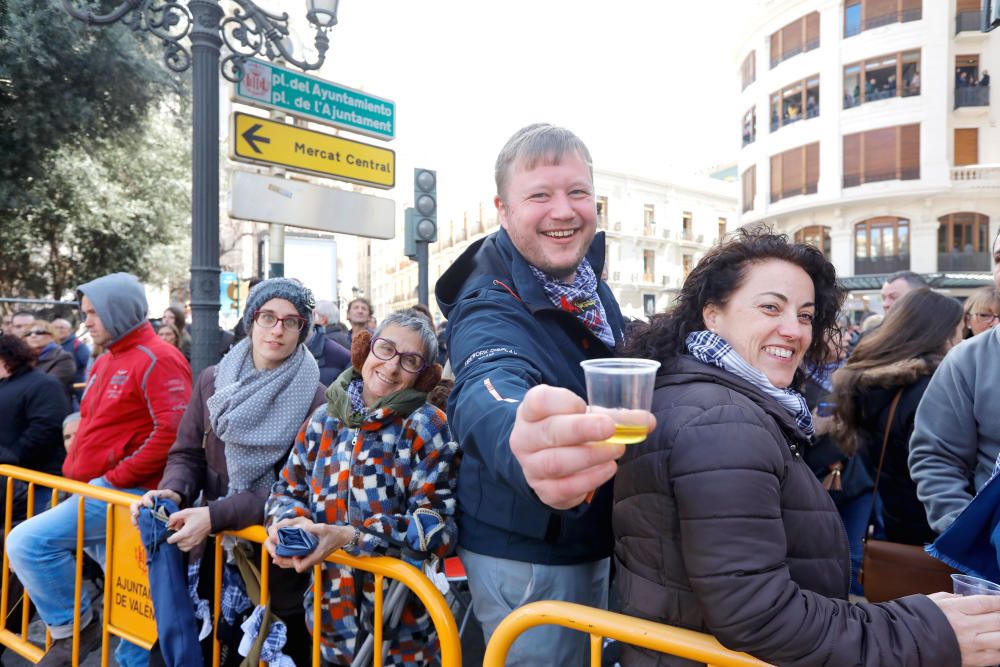 Búscate en la mascletà del 18 de marzo