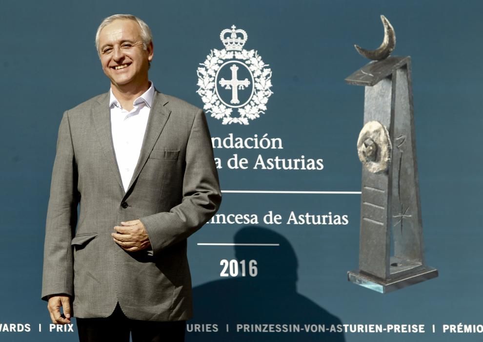 Llegada del premio "Princesa de Asturias" de la Concordia, Pedro Puig Pérez