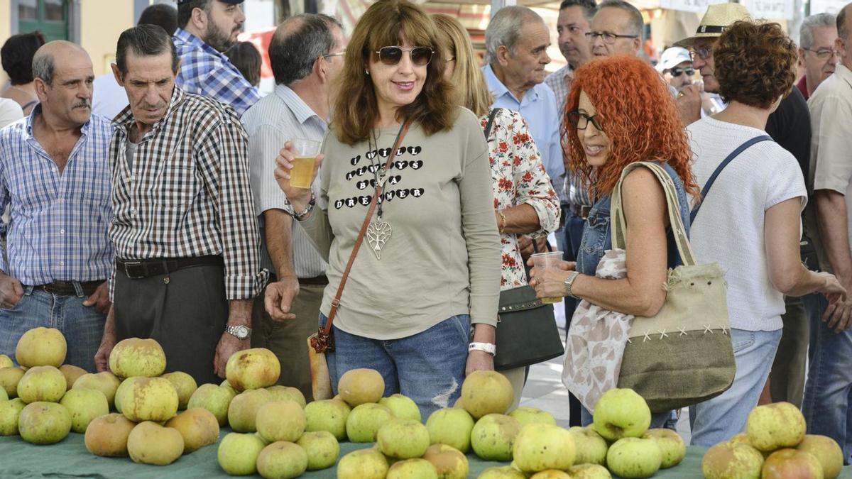 Agüimes apura el Rosario y Fataga se echa a la calle con artesanía y tapas 