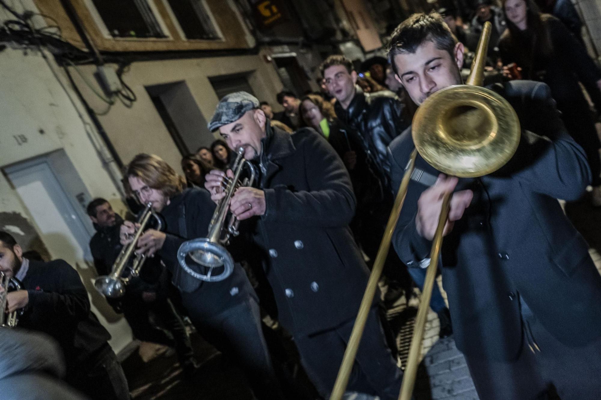 Les millors imatges de l’enterrament del Carnestoltes de Sallent