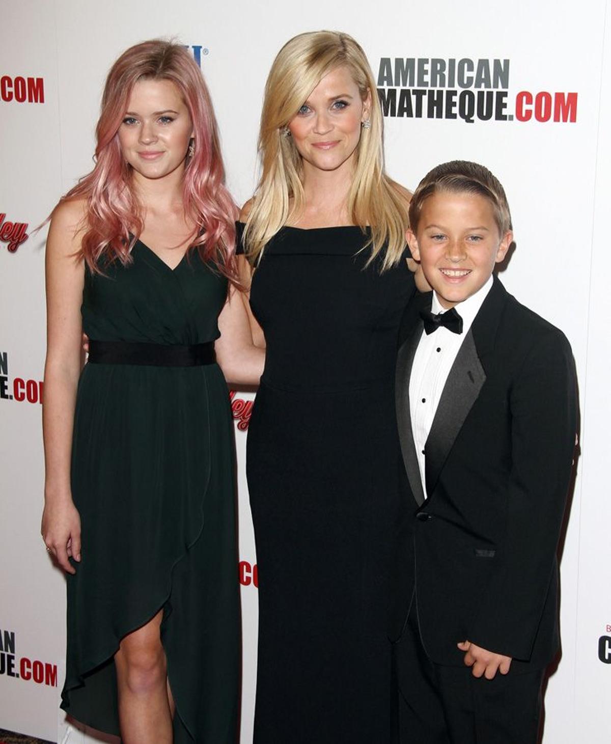 Ava Phillippe y Reese Witherspoon
