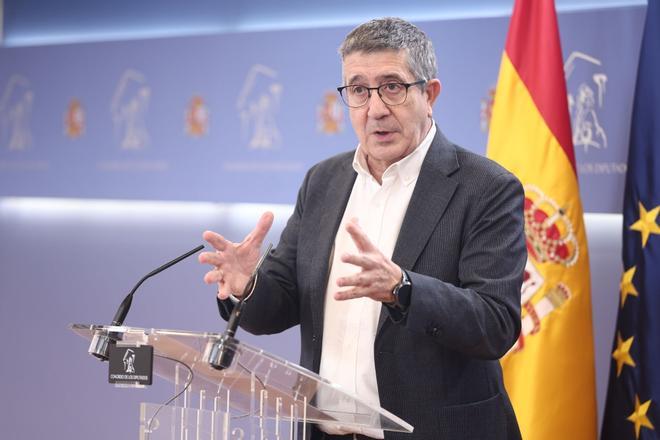 El PSOE censura que Aldama sea ahora "el faro moral del PP" mientras "se queda con el dinero de la corrupción con el beneplácito" del Supremo